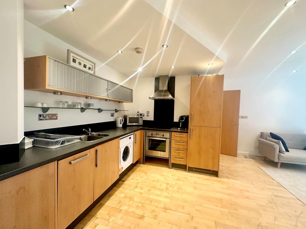 2 bed Apartment for rent in Nottingham. From Frank Innes - Nottingham