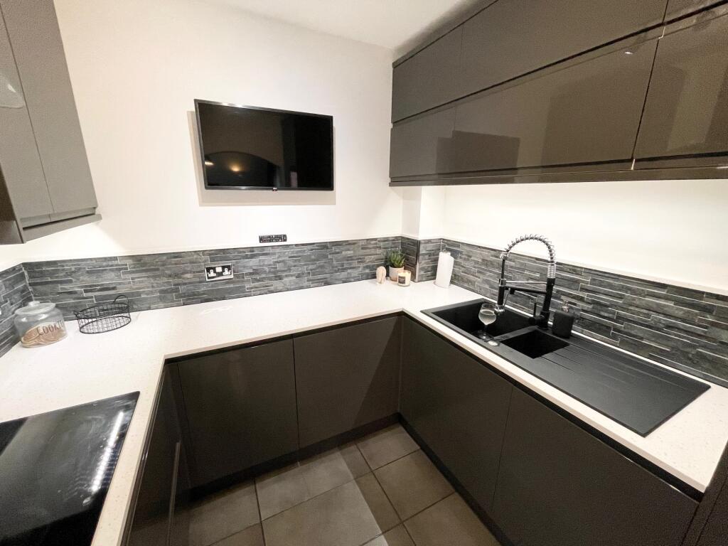 2 bed Apartment for rent in Arnold. From Frank Innes - Nottingham
