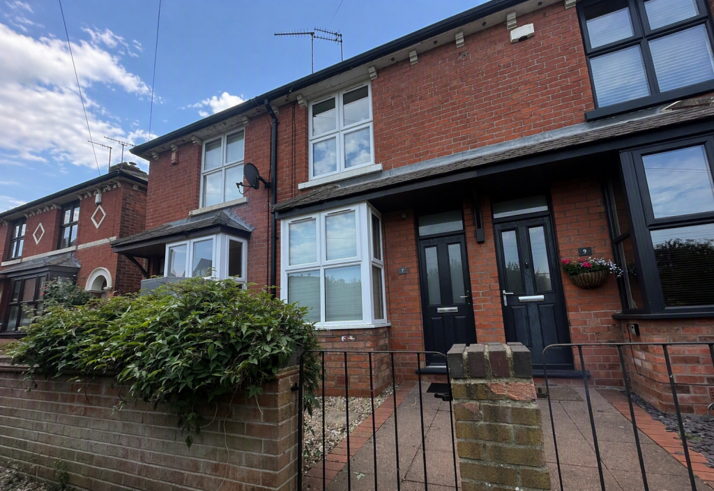 2 bed Mid Terraced House for rent in West Bridgford. From Frank Innes - West Bridgford