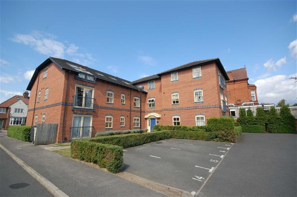 2 bed Apartment for rent in West Bridgford. From Frank Innes - West Bridgford 2 bed Apartment for rent in West Bridgford. From Frank Innes - West Bridgford
