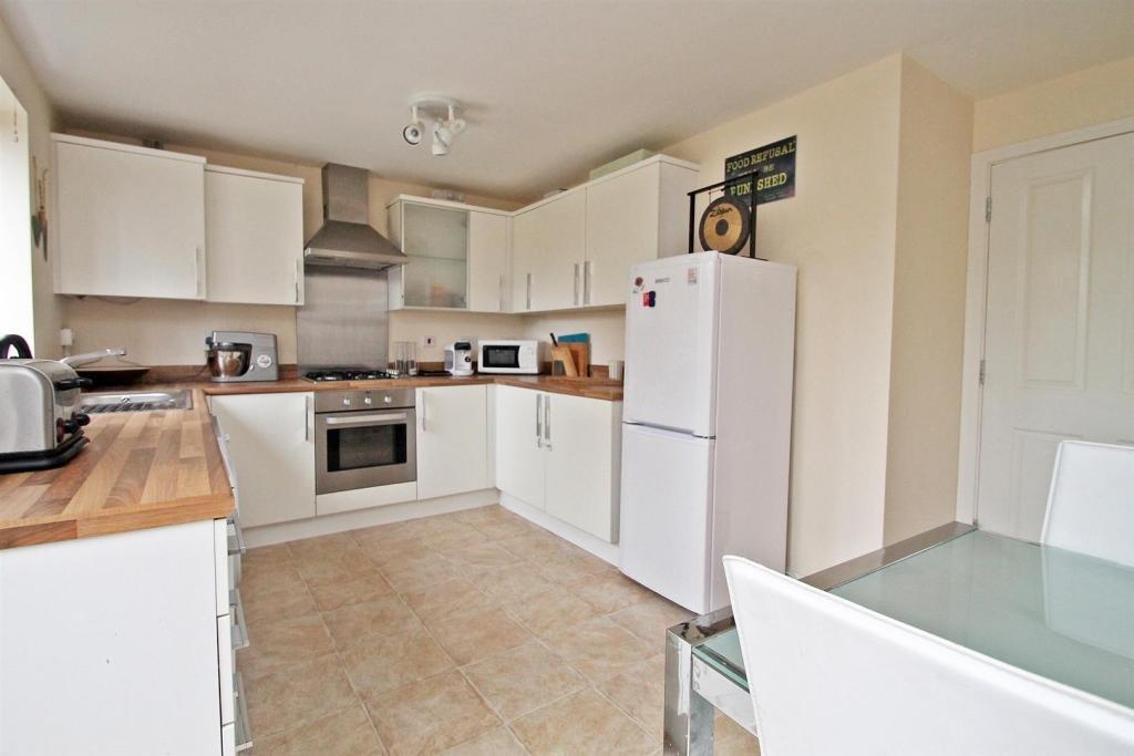 3 bed Detached for rent in Nottingham. From Frank Innes - West Bridgford