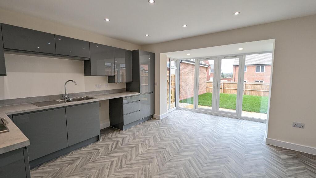 3 bed Semi Detached for rent in Bradmore. From Frank Innes - West Bridgford