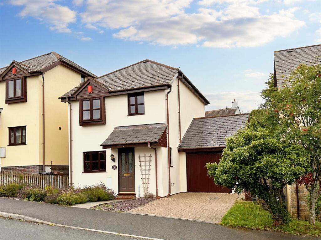 3 bed Detached for rent in Dartmouth. From Freeborns - Dartmouth