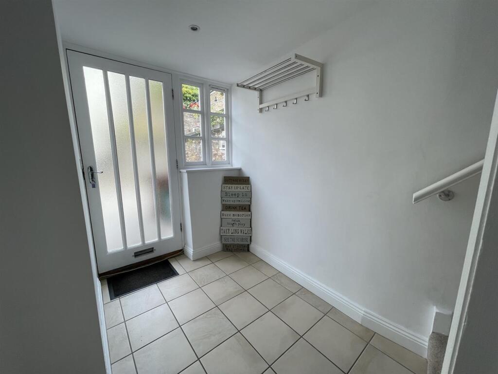 2 bed Detached for rent in Kingsbridge. From Freeborns - Dartmouth