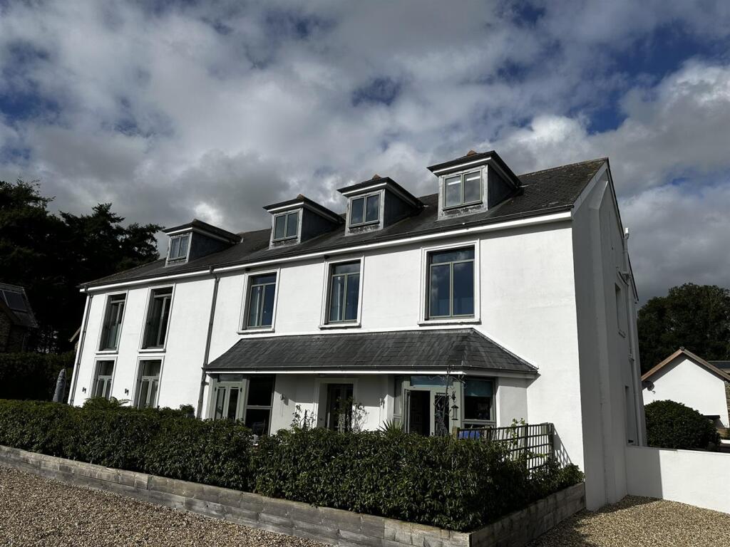 2 bed Penthouse for rent in Stoke Fleming. From Freeborns - Dartmouth 2 bed Penthouse for rent in Stoke Fleming. From Freeborns - Dartmouth
