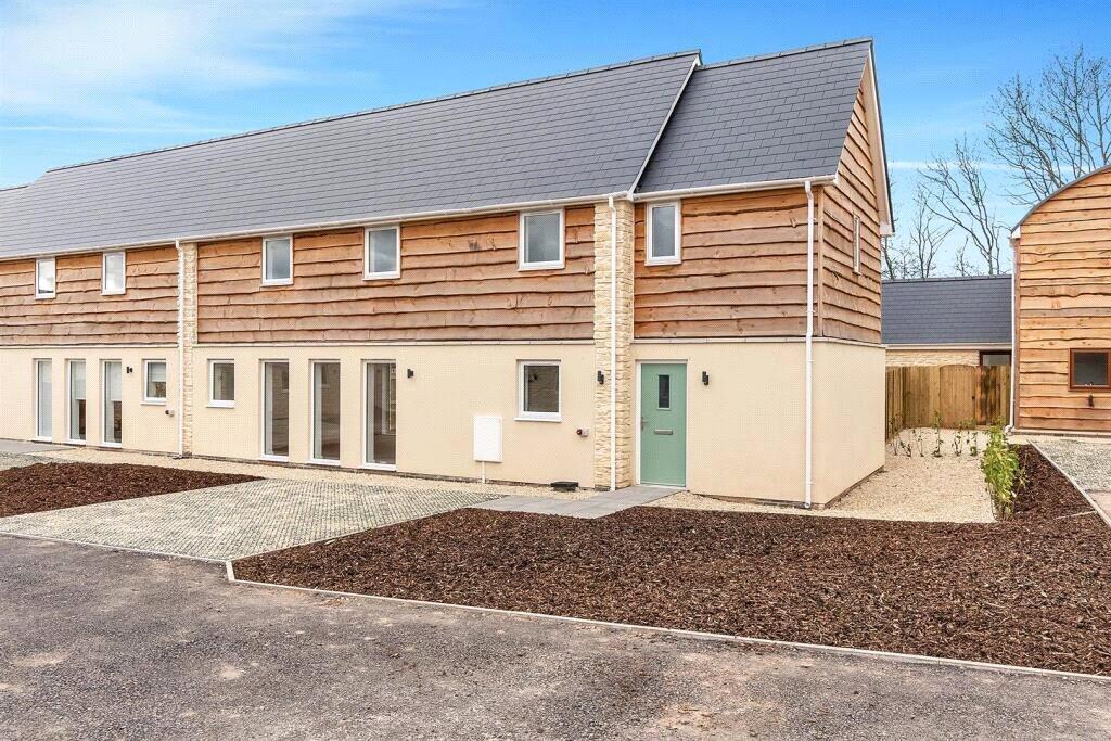 4 bed Detached for rent in . From Fulfords - Honiton