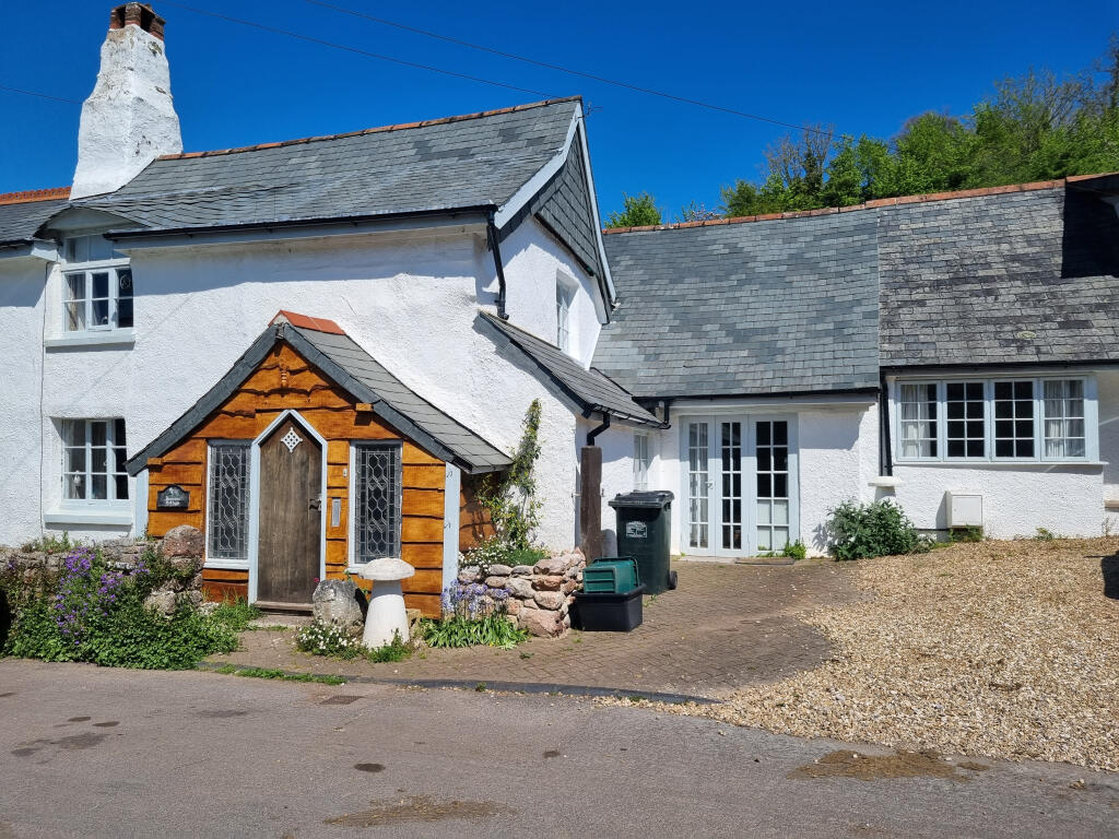 3 bed Cottage for rent in Stokeinteignhead. From Fulfords - Newton Abbot 3 bed Cottage for rent in Stokeinteignhead. From Fulfords - Newton Abbot