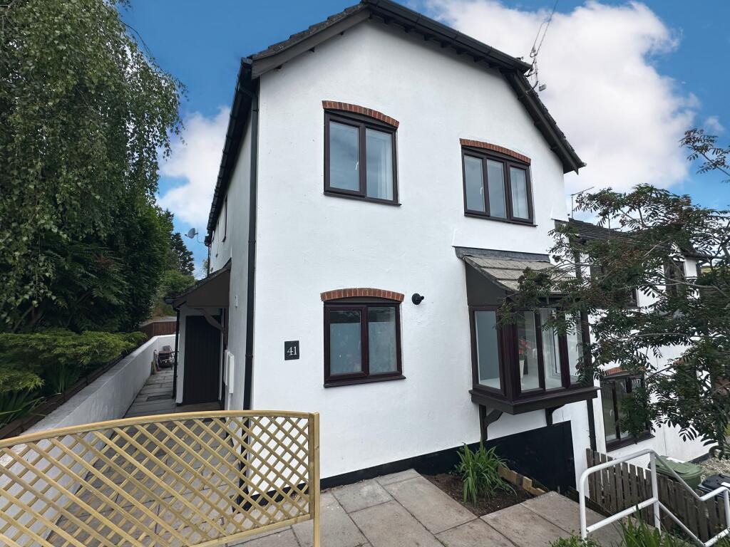 2 bed Detached for rent in Chudleigh. From Fulfords - Newton Abbot 2 bed Detached for rent in Chudleigh. From Fulfords - Newton Abbot