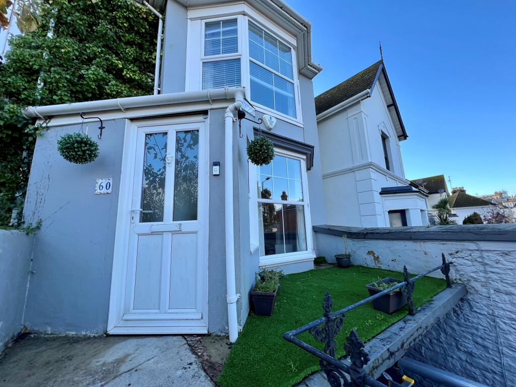 1 bed House Share for rent in Paignton. From Fulfords - Paignton 1 bed House Share for rent in Paignton. From Fulfords - Paignton