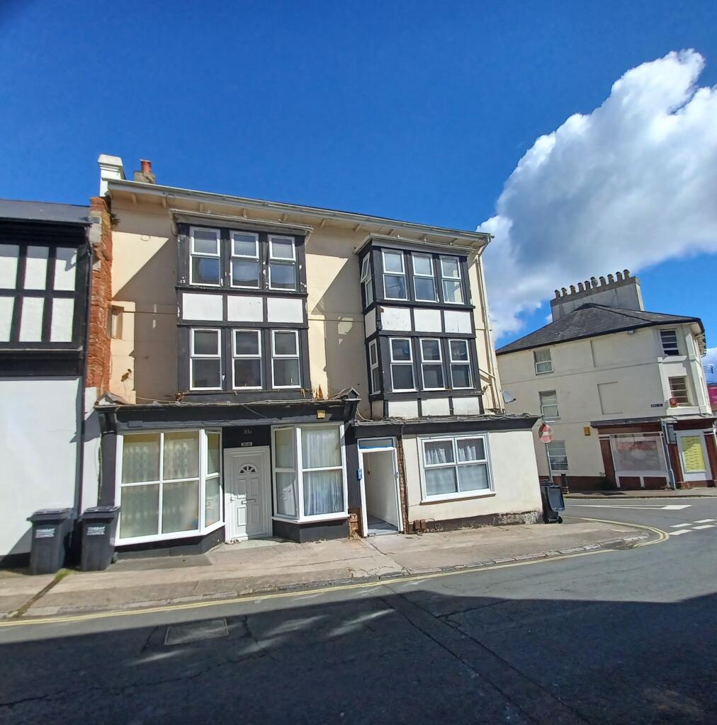1 bed 1st Floor Flat for rent in Paignton. From Fulfords - Paignton