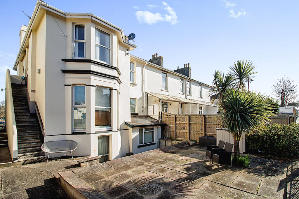 1 bed 1st Floor Flat for rent in Collaton St Mary. From Fulfords - Paignton 1 bed 1st Floor Flat for rent in Collaton St Mary. From Fulfords - Paignton