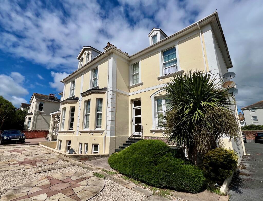 2 bed 1st Floor Flat for rent in Paignton. From Fulfords - Paignton