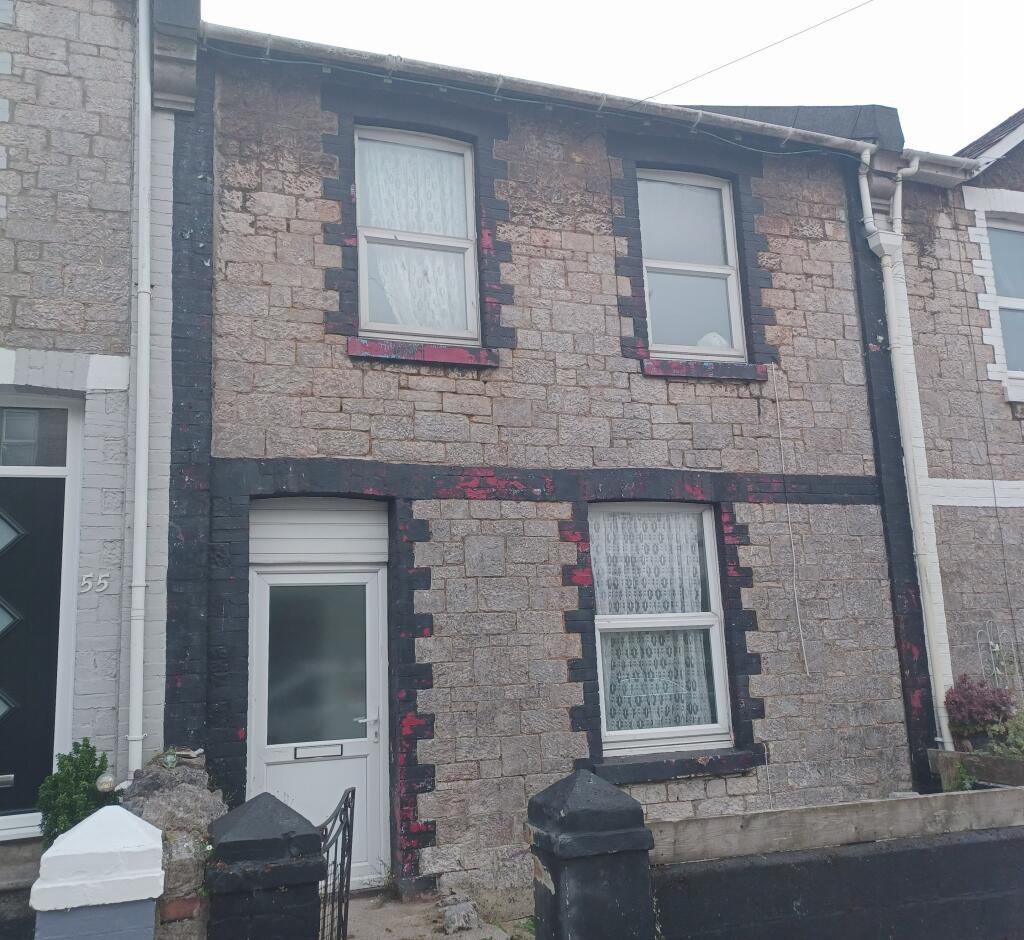 2 bed 1st Floor Flat for rent in Torquay. From Fulfords - Paignton