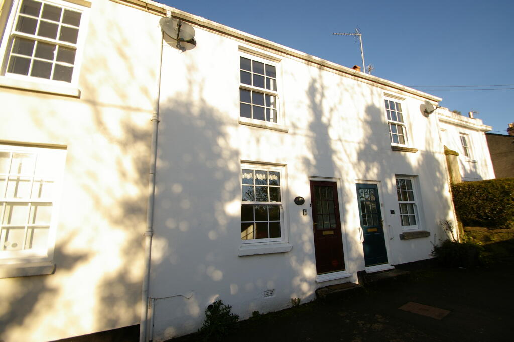 2 bed Mid Terraced House for rent in Tavistock. From Fulfords - Plymouth