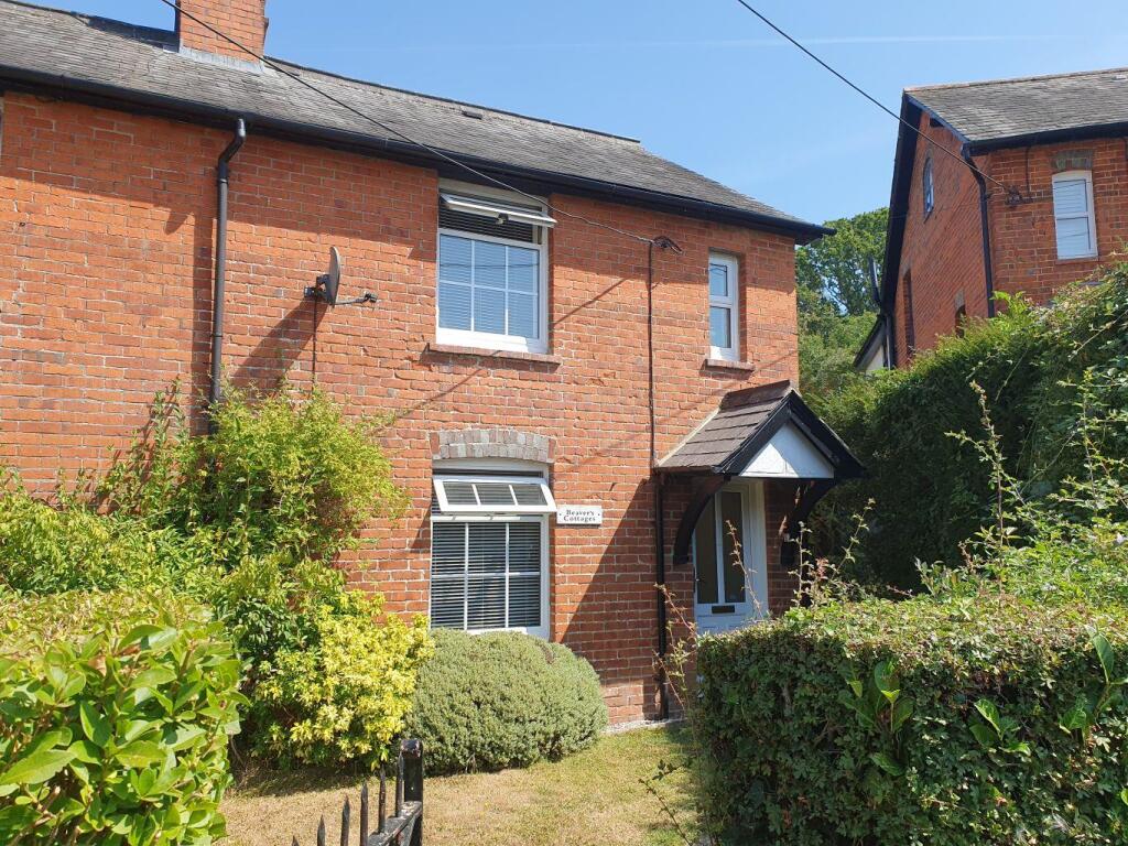 2 bed Detached for rent in Newbury. From Girard Lettings - Newbury