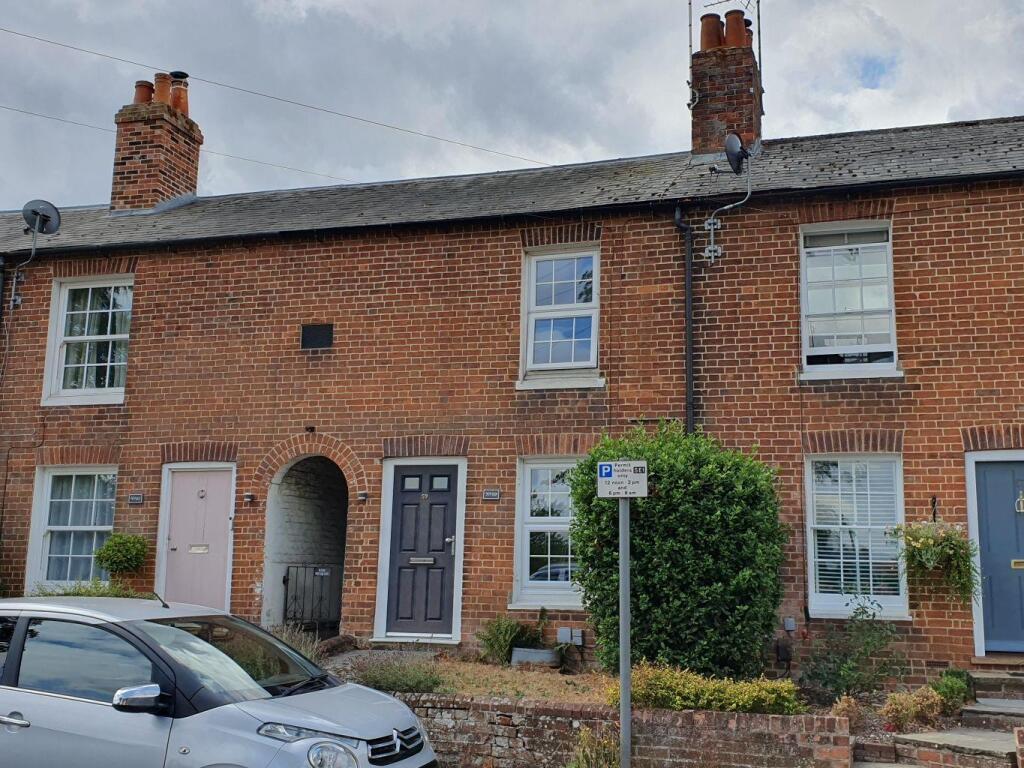 2 bed Detached for rent in Newbury. From Girard Lettings - Newbury