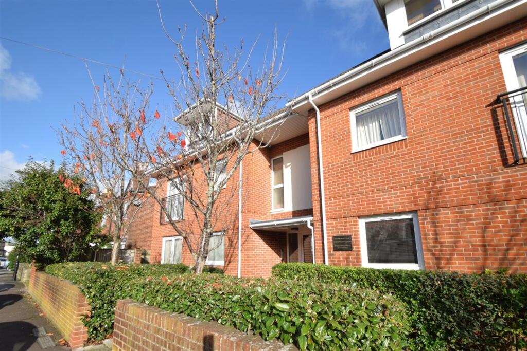 1 bed 1st Floor Flat for rent in Southampton. From Goadsby - Southampton