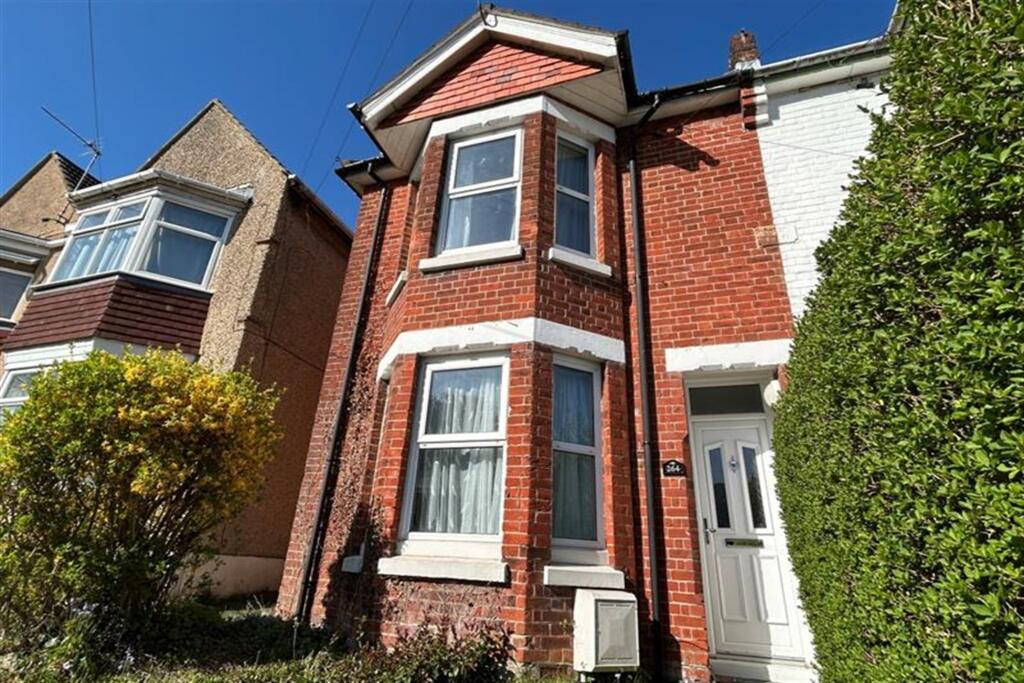 4 bed Detached for rent in Southampton. From Goadsby - Southampton