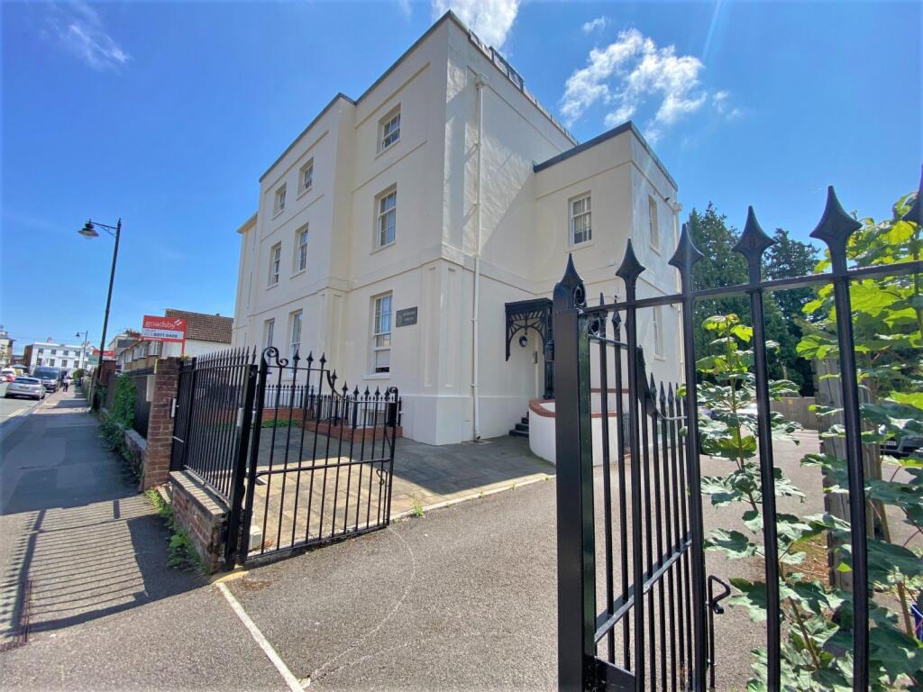 2 bed 1st Floor Flat for rent in Southampton. From Goadsby - Southampton