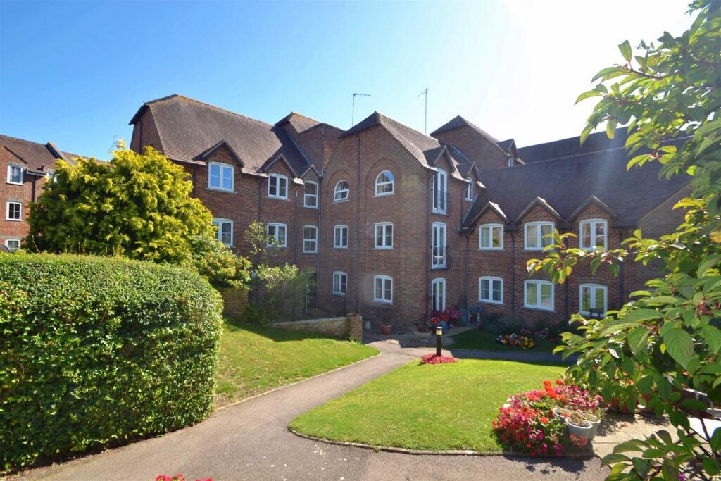 2 bed House (unspecified) for rent in Blandford Forum. From Goadsby - Wimborne 2 bed House (unspecified) for rent in Blandford Forum. From Goadsby - Wimborne