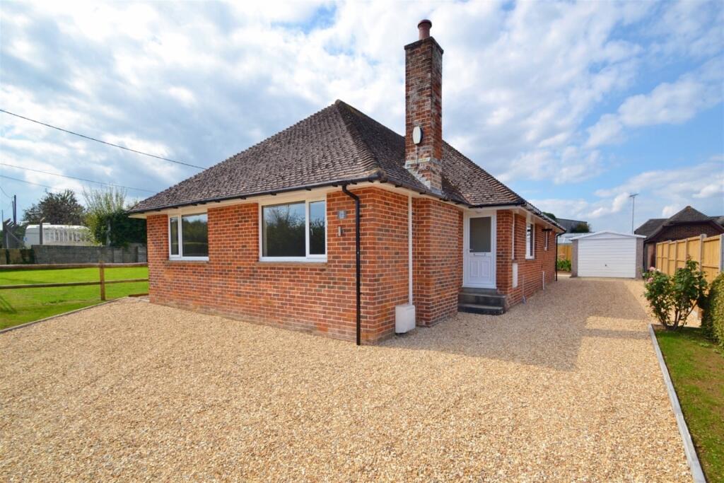 3 bed Detached bungalow for rent in Sturminster Marshall. From Goadsby - Wimborne