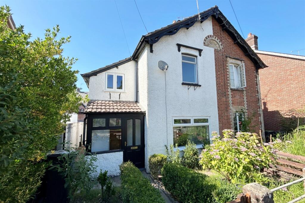 2 bed Semi Detached for rent in Wimborne Minster. From Goadsby - Wimborne