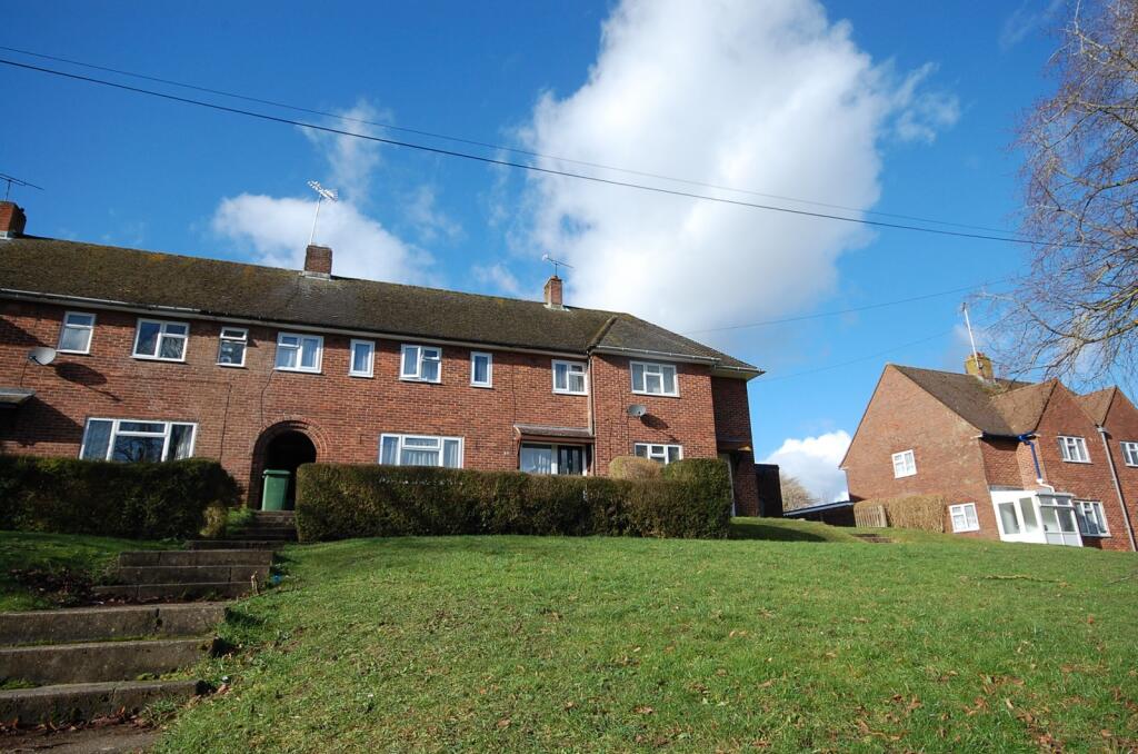 4 bed Semi Detached for rent in Harestock. From Goadsby - Winchester 4 bed Semi Detached for rent in Harestock. From Goadsby - Winchester