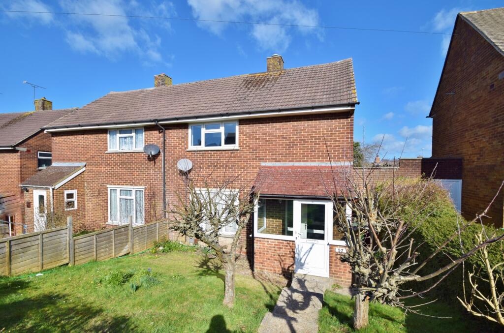4 bed Semi Detached for rent in Winchester. From Goadsby - Winchester