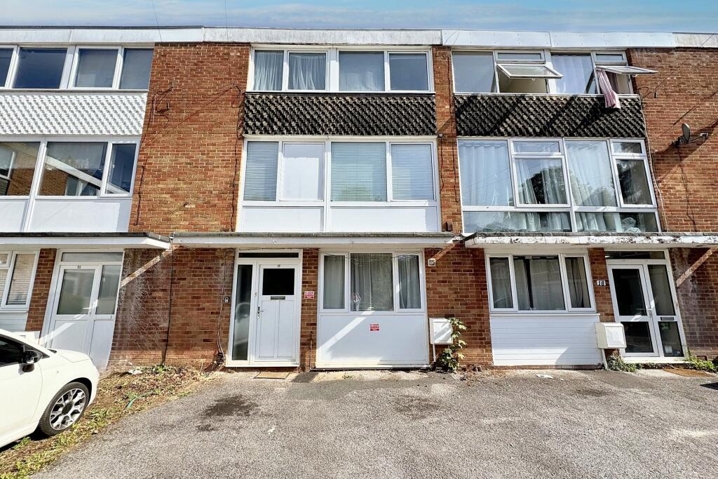 6 bed Mid Terraced House for rent in Harestock. From Goadsby - Winchester