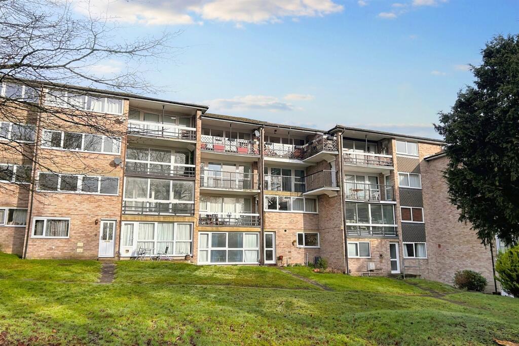 3 bed 1st Floor Flat for rent in Winchester. From Goadsby - Winchester 3 bed 1st Floor Flat for rent in Winchester. From Goadsby - Winchester