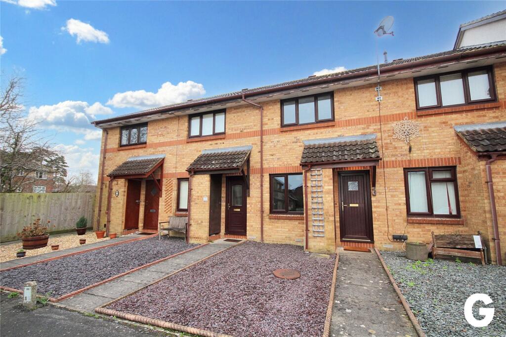 2 bed Mid Terraced House for rent in Ringwood. From Grants Of Ringwood - Ringwood
