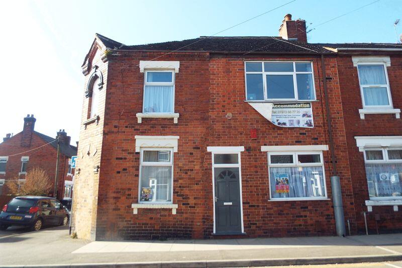 4 bed Mid Terraced House for rent in Hanchurch. From Keates - Stoke On Trent