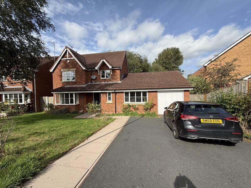 4 bed Detached for rent in Hixon. From Keates - Stoke On Trent 4 bed Detached for rent in Hixon. From Keates - Stoke On Trent