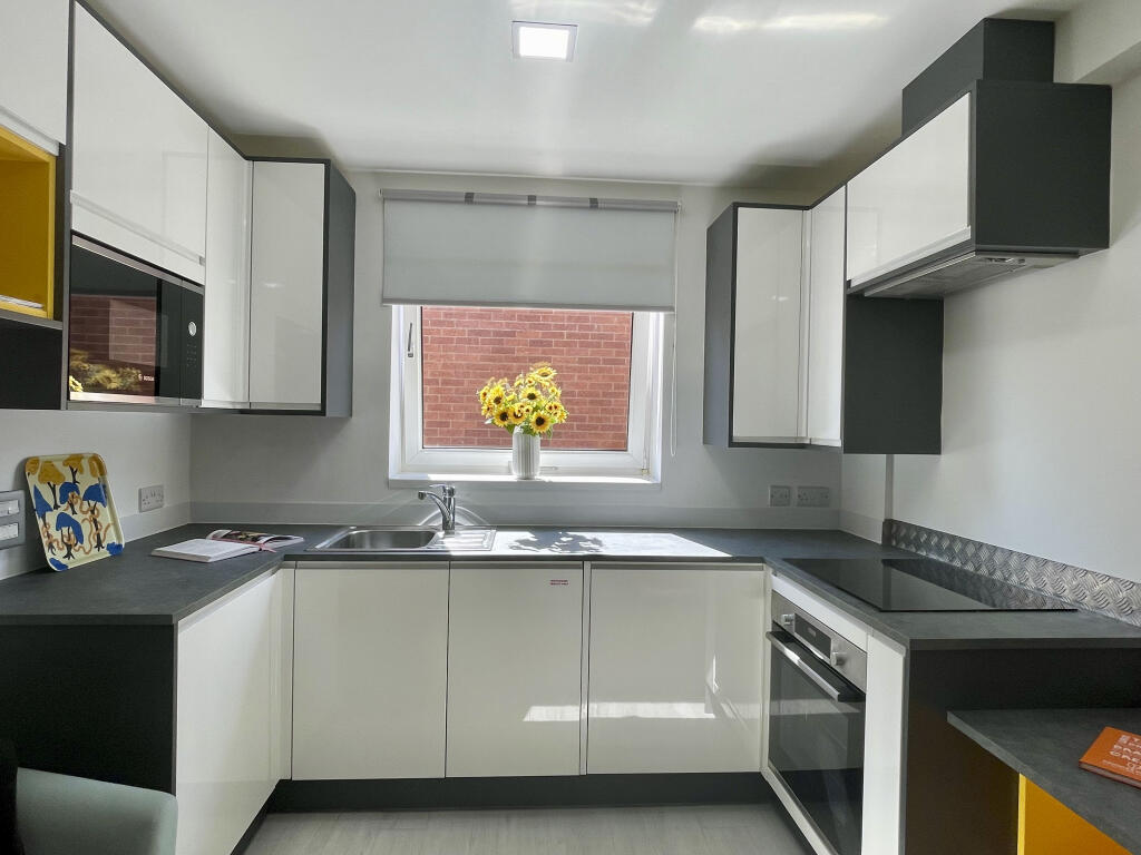 4 bed 1st Floor Flat for rent in Norwich. From Kent Property Management Lettings & Sales - Norwich