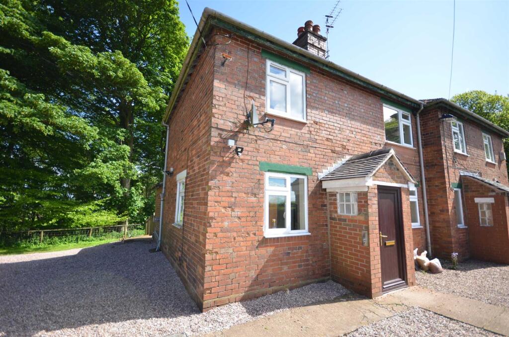 2 bed Semi Detached for rent in Hanchurch. From Tinsley-Garner Independent Estate Agents - Stone