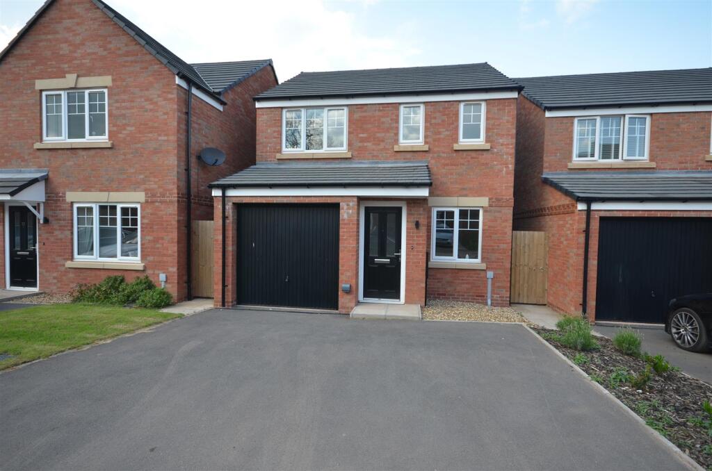 3 bed Detached for rent in Coldmeece. From Tinsley-Garner Independent Estate Agents - Stone 3 bed Detached for rent in Coldmeece. From Tinsley-Garner Independent Estate Agents - Stone
