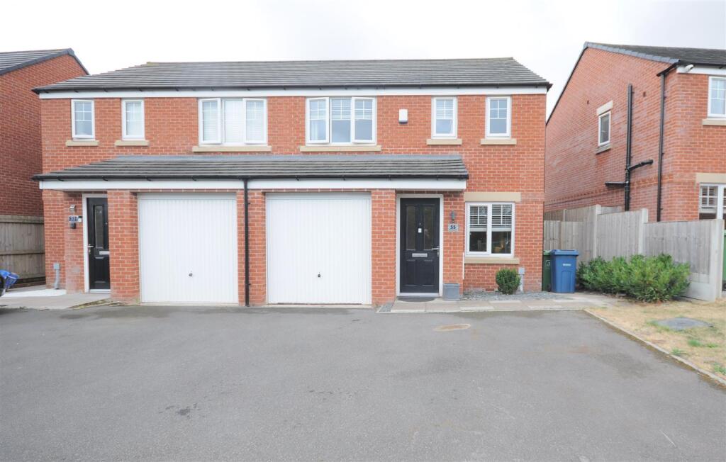 3 bed Semi Detached for rent in Stone. From Tinsley-Garner Independent Estate Agents - Stone 3 bed Semi Detached for rent in Stone. From Tinsley-Garner Independent Estate Agents - Stone