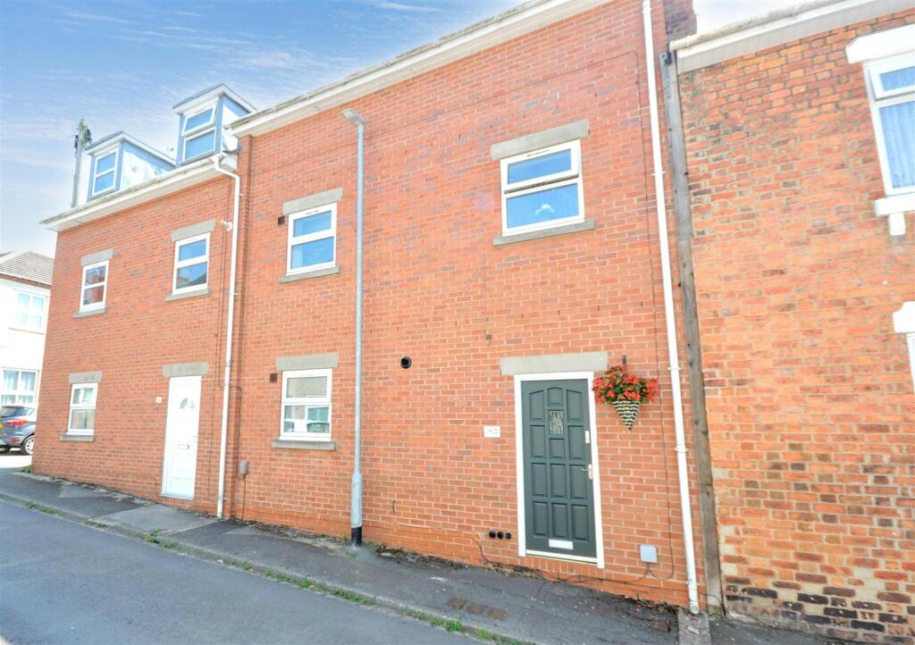 2 bed Apartment for rent in Stone. From Tinsley-Garner Independent Estate Agents - Stone 2 bed Apartment for rent in Stone. From Tinsley-Garner Independent Estate Agents - Stone