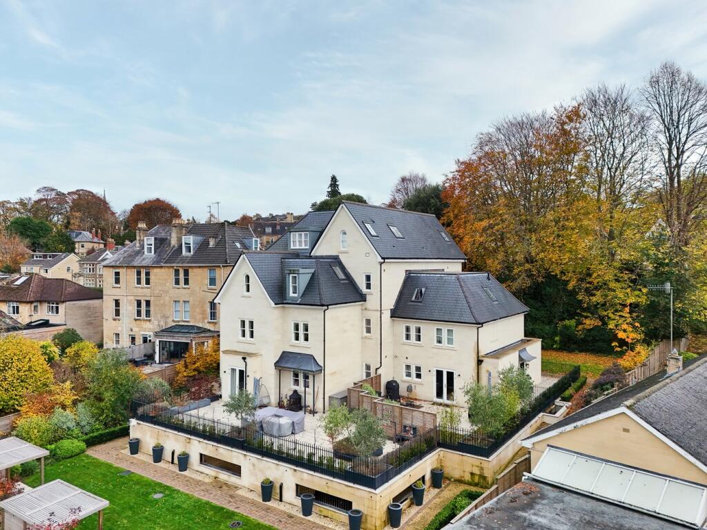 2 bed Apartment for rent in Bath. From Cobb Farr - Bath