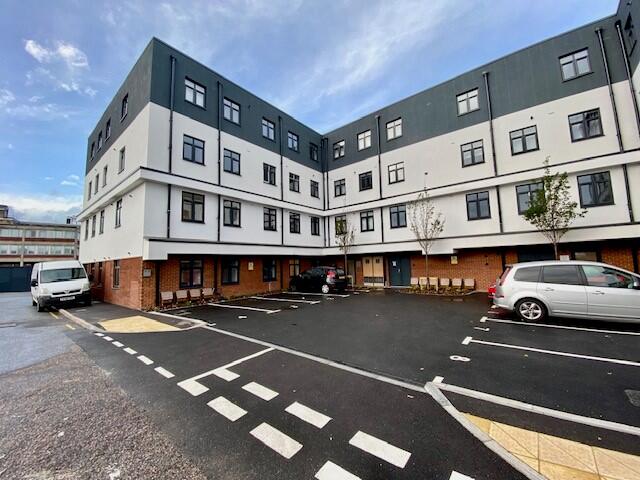 1 bed 1st Floor Flat for rent in Aylesbury. From Connells - Aylesbury
