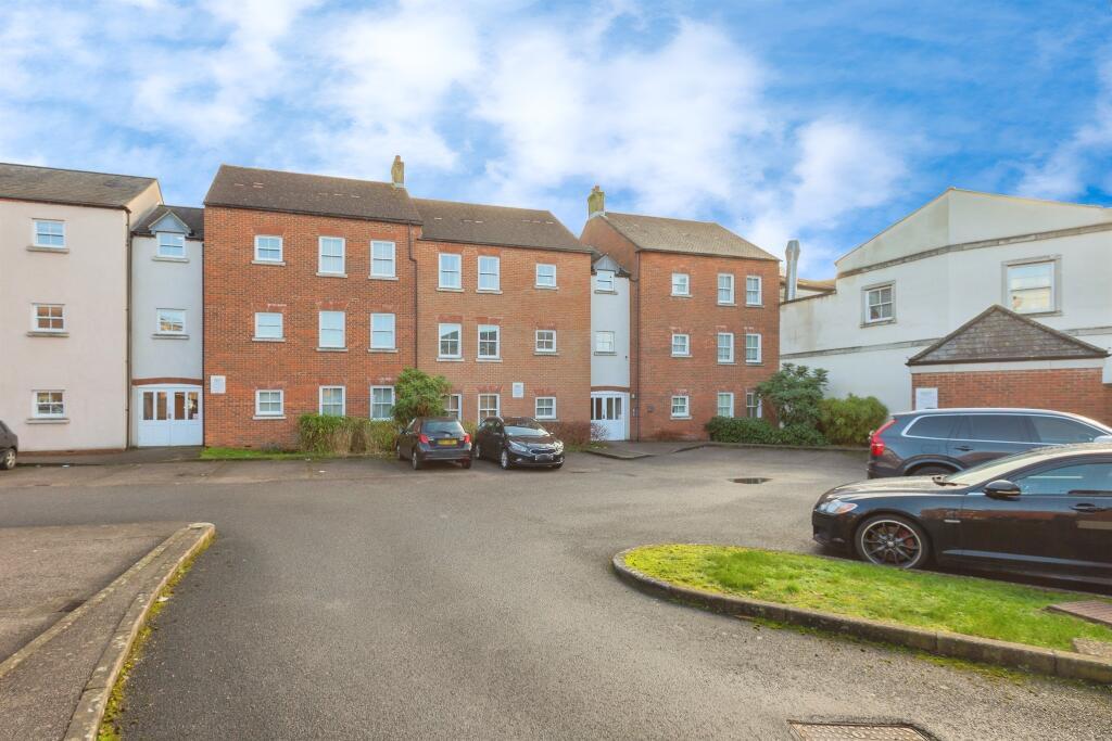 2 bed Apartment for rent in Stone. From Connells - Aylesbury 2 bed Apartment for rent in Stone. From Connells - Aylesbury