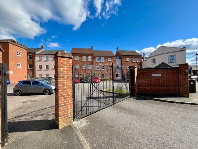 2 bed Apartment for rent in Stone. From Connells - Aylesbury 2 bed Apartment for rent in Stone. From Connells - Aylesbury