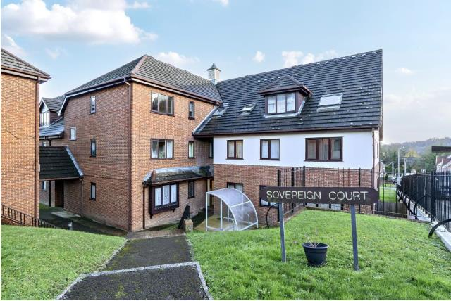 1 bed Apartment for rent in Downley. From Connells Lettings - Hemel Hempstead 1 bed Apartment for rent in Downley. From Connells Lettings - Hemel Hempstead