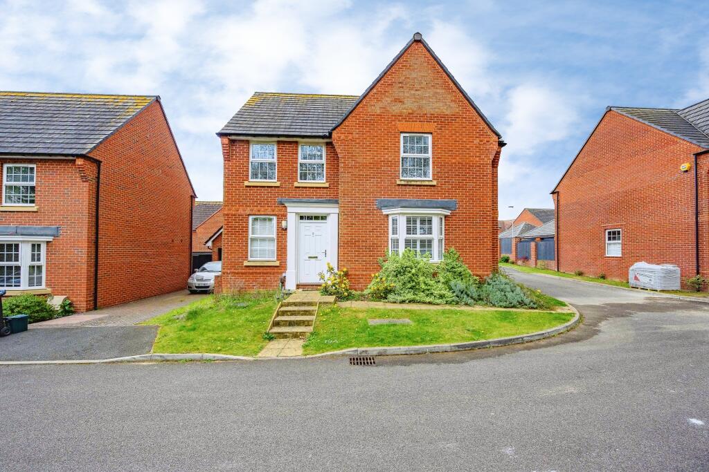 4 bed Detached for rent in Hemel Hempstead. From Connells Lettings - Hemel Hempstead