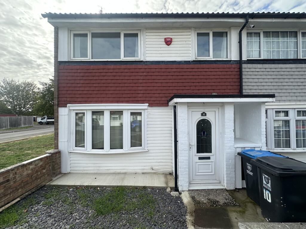 3 bed Detached for rent in Hemel Hempstead. From Connells Lettings - Hemel Hempstead 3 bed Detached for rent in Hemel Hempstead. From Connells Lettings - Hemel Hempstead