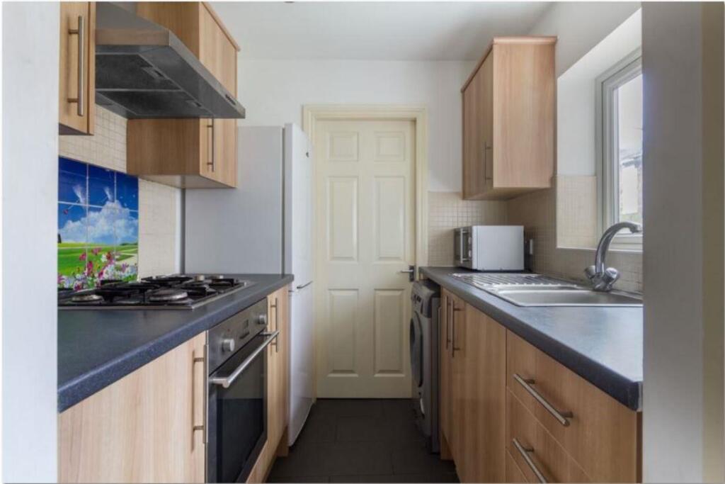 4 bed Mid Terraced House for rent in Birmingham. From Direct Housing - Birmingham