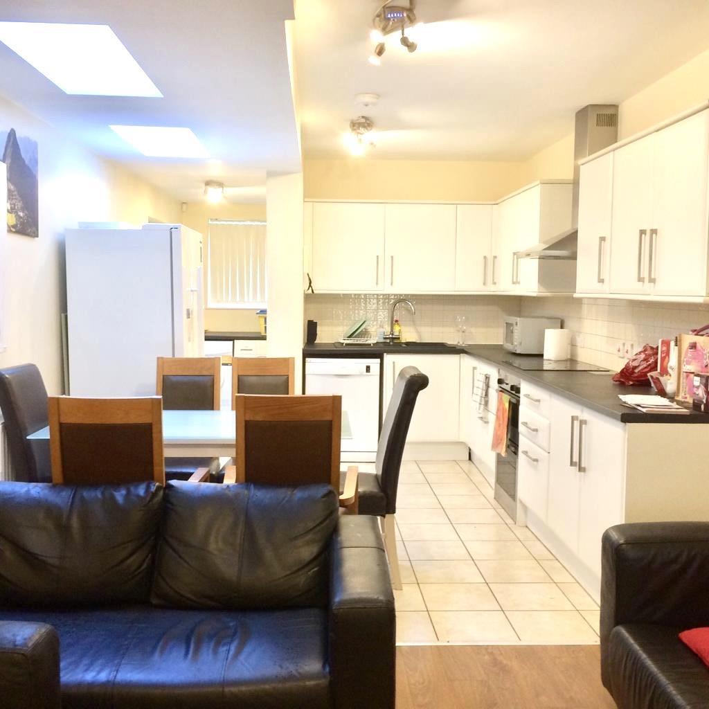 6 bed Mid Terraced House for rent in Birmingham. From Direct Housing - Birmingham