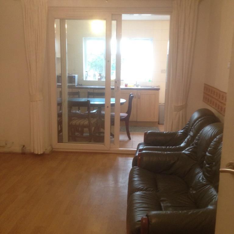 6 bed Semi Detached for rent in Birmingham. From Direct Housing - Birmingham
