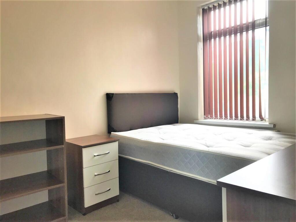 5 bed End of Terrace for rent in Birmingham. From Direct Housing - Birmingham