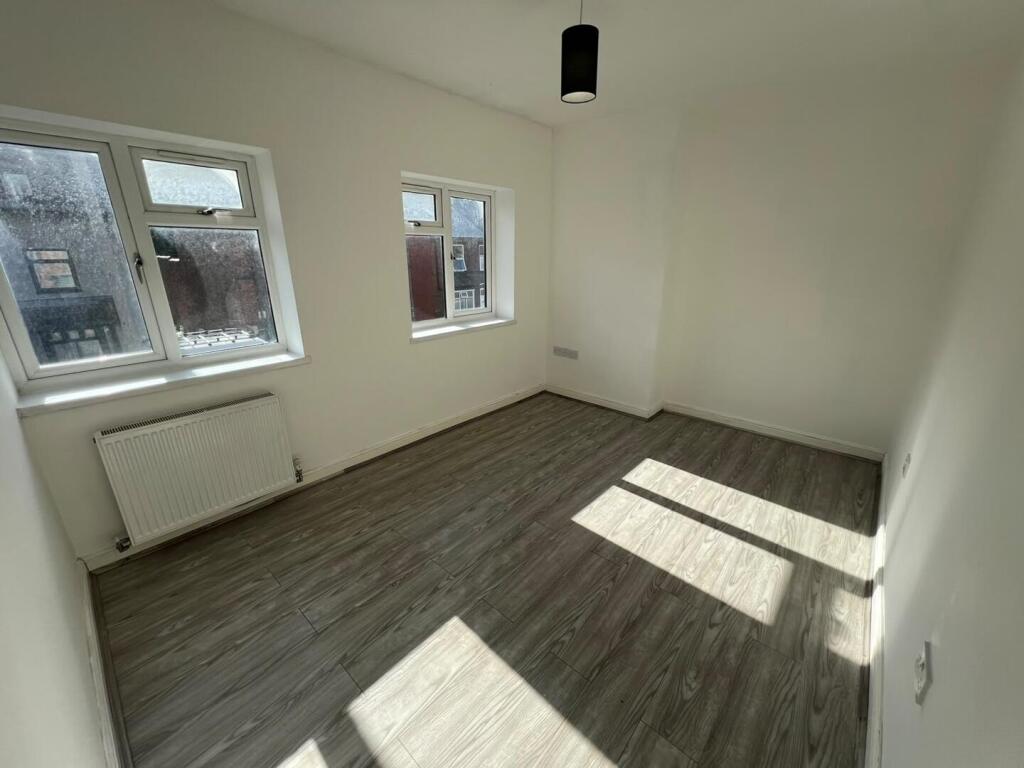 1 bed House (unspecified) for rent in Oldbury. From Direct Housing - Birmingham 1 bed House (unspecified) for rent in Oldbury. From Direct Housing - Birmingham